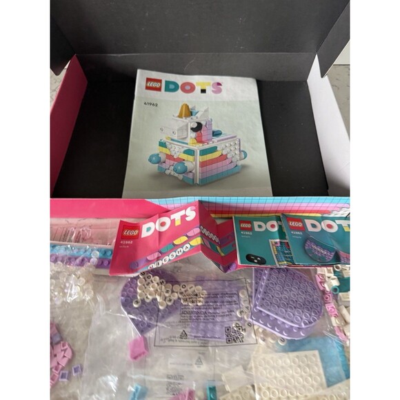 LEGO DOTS: Unicorn Creative Family Pack (41962) - Picture 6 of 6